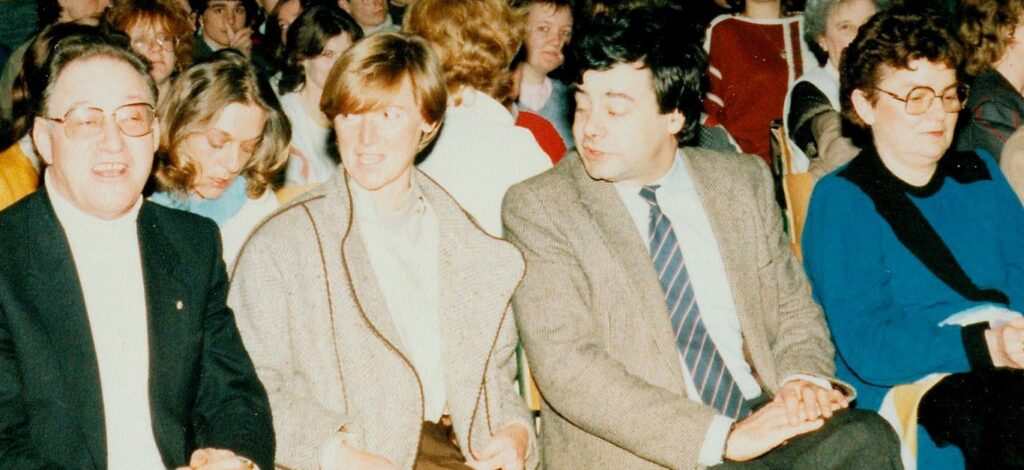 TACHTIG jaar geleden werd GEORGES MARMENOUT onderwijzer aan de RNS ...